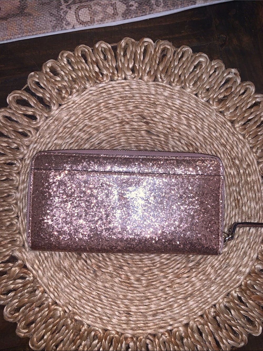 Kate Spade Storybook lining pink glitter zip around wallet - Picture 5 of 9